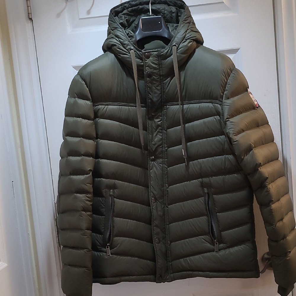 Pajar Men's Olive Green Puffer Jacket with Hood
